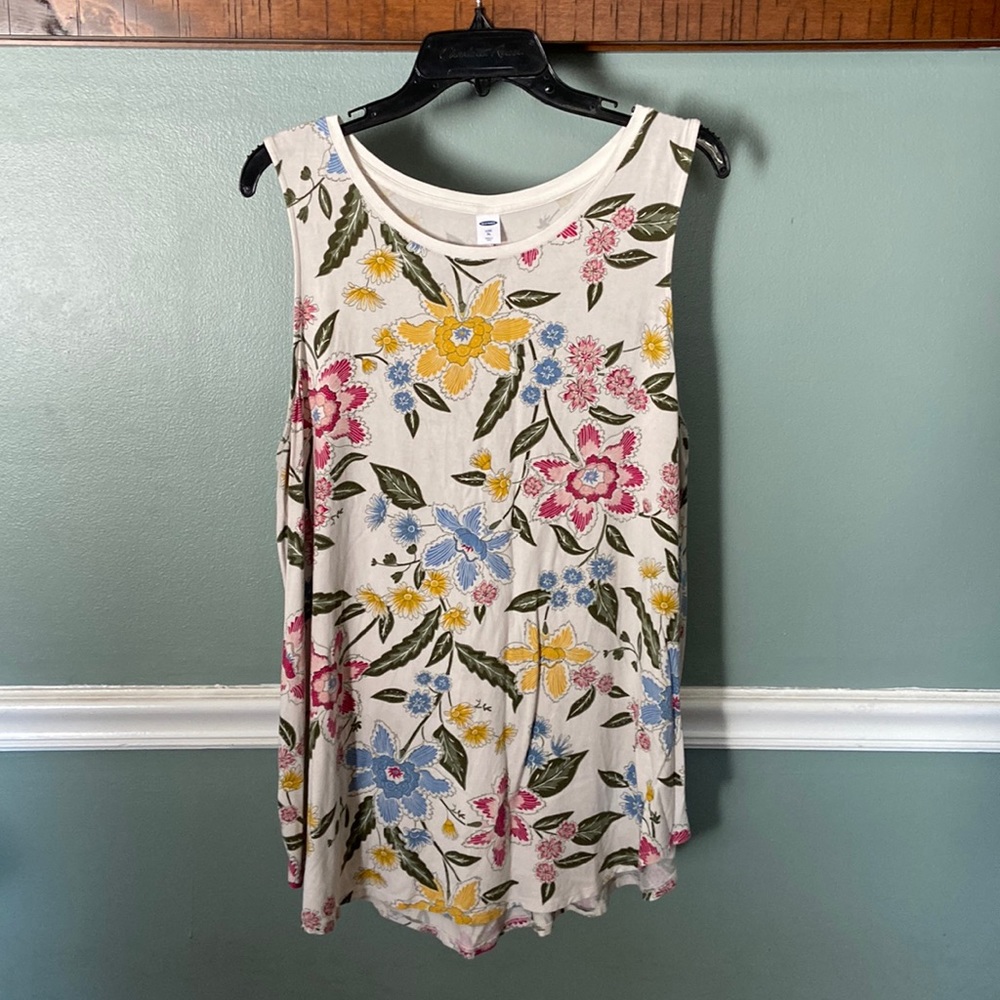 Old Navy Floral Tank